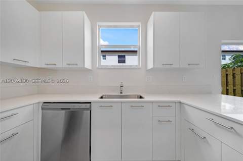 12532 NW 23rd Pl, Miami FL - photo 21 of 40