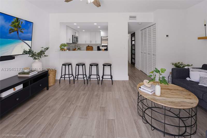 2 bedroom Townhouse at 10137 SW 77th Ct, Dadeland Cove Sec 2, Miami — photo 5