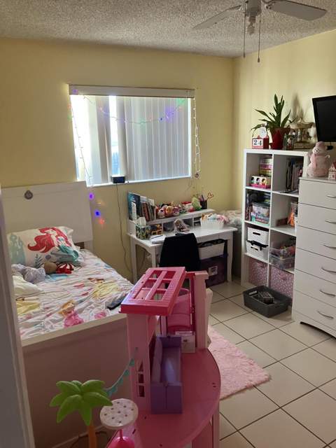 7960 NW 174th Street, Hialeah FL - photo 13 of 22