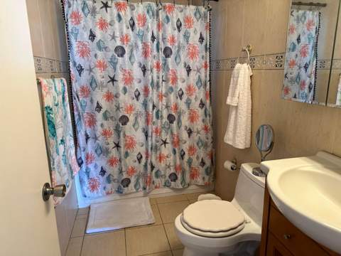 7960 NW 174th Street, Hialeah FL - photo 14 of 22