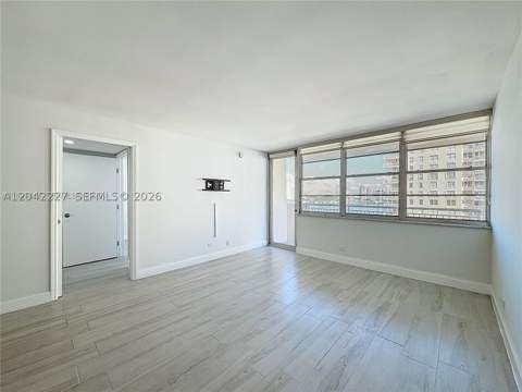 250 174th St 1211, Sunny Isles Beach FL - photo 22 of 41