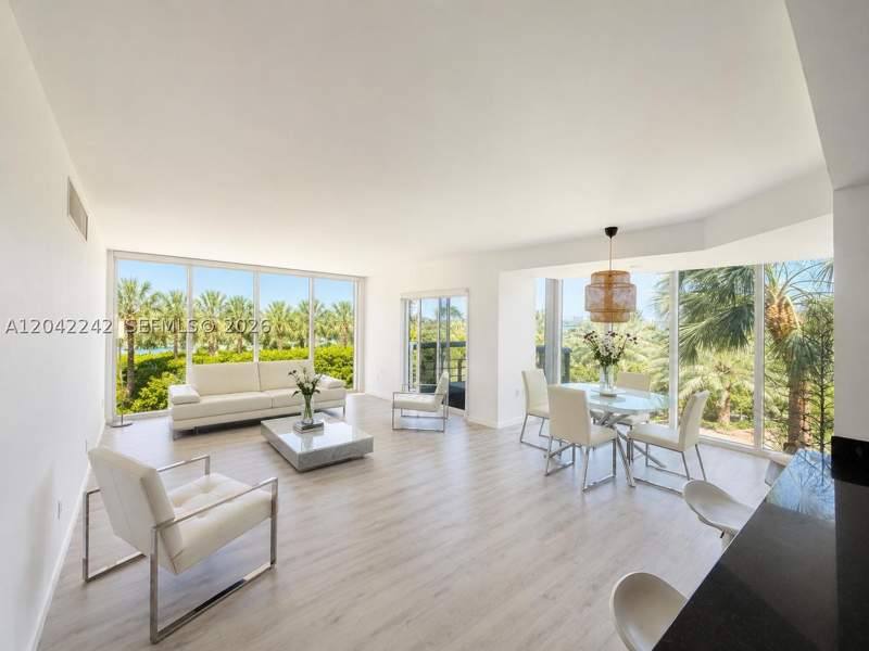 2 bedroom Condominium at 10275 Collins Ave 431, Harbour House Condo, Bal Harbour — photo 2