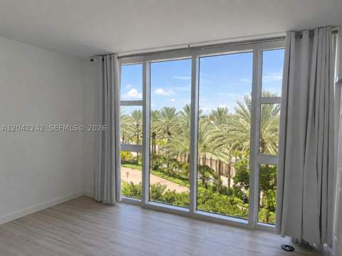 10275 Collins Ave 431, Bal Harbour FL - photo 6 of 17