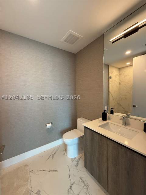 17550 Collins Ave 702, Sunny Isles Beach FL - photo 14 of 23