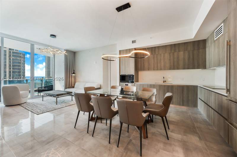 2 bedroom Condominium at 17550 Collins Ave 702, Aurora Condominium, Sunny Isles Beach — photo 2