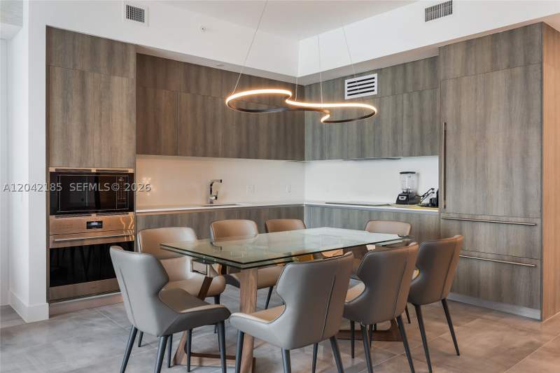 2 bedroom Condominium at 17550 Collins Ave 702, Aurora Condominium, Sunny Isles Beach — photo 3