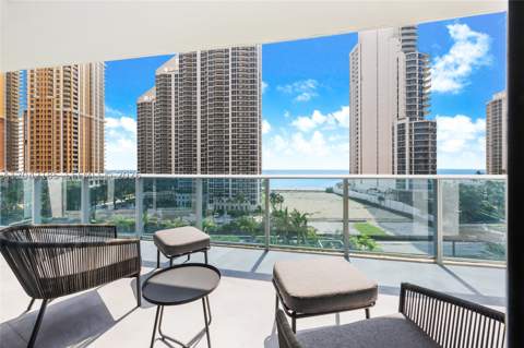 17550 Collins Ave 702, Sunny Isles Beach FL - photo 7 of 23