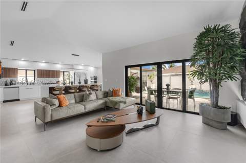 12772 SW 209th St, Miami FL - photo 8 of 47