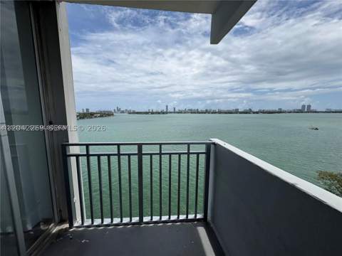 7545 E Treasure Dr 9H, North Bay Village FL - photo 8 of 56