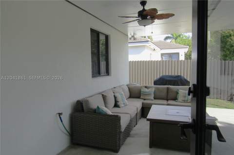 16825 SW 109th Pl, Miami FL - photo 19 of 26
