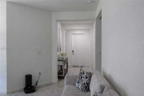 16825 SW 109th Pl, Miami FL - photo 7 of 26