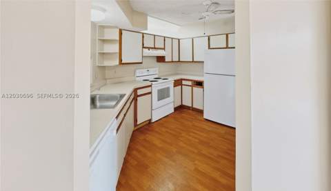 889 Hamilton Dr 889E, Homestead FL - photo 15 of 57