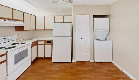 889 Hamilton Dr 889E, Homestead FL - photo 18 of 57