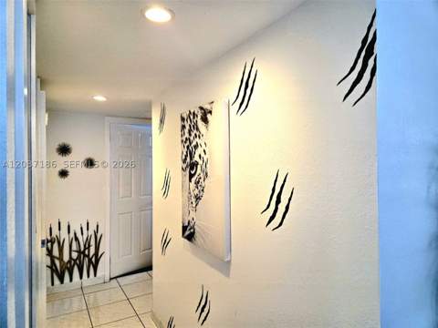 16850 S Glades Dr 2K, North Miami Beach FL - photo 18 of 41