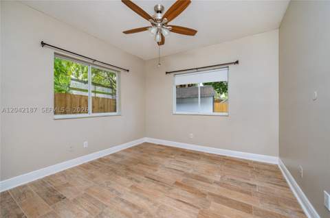 2750 NW 170th St, Miami Gardens FL - photo 15 of 38