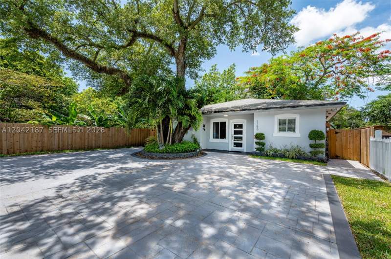3 bedroom SingleFamilyResidence at 2750 NW 170th St, Golden Glades Park, Miami Gardens — photo 5
