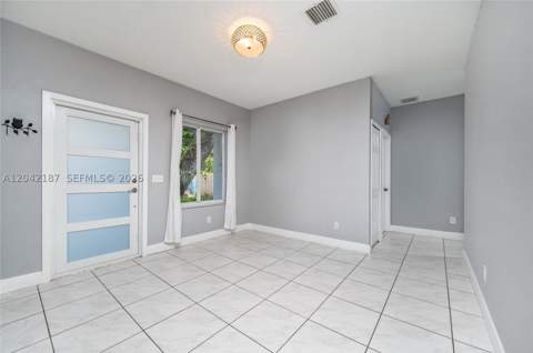 2750 NW 170th St, Miami Gardens FL - photo 7 of 38