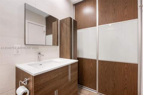 90 Edgewater Dr Ph03, Coral Gables FL - photo 11 of 20