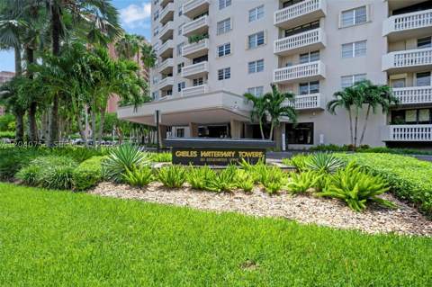 90 Edgewater Dr Ph03, Coral Gables FL - photo 18 of 20
