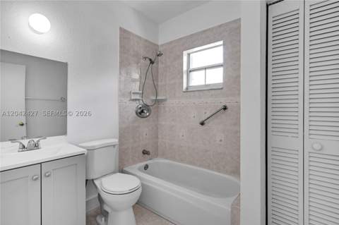 15251 NW 89th Ave, Miami Lakes FL - photo 21 of 43