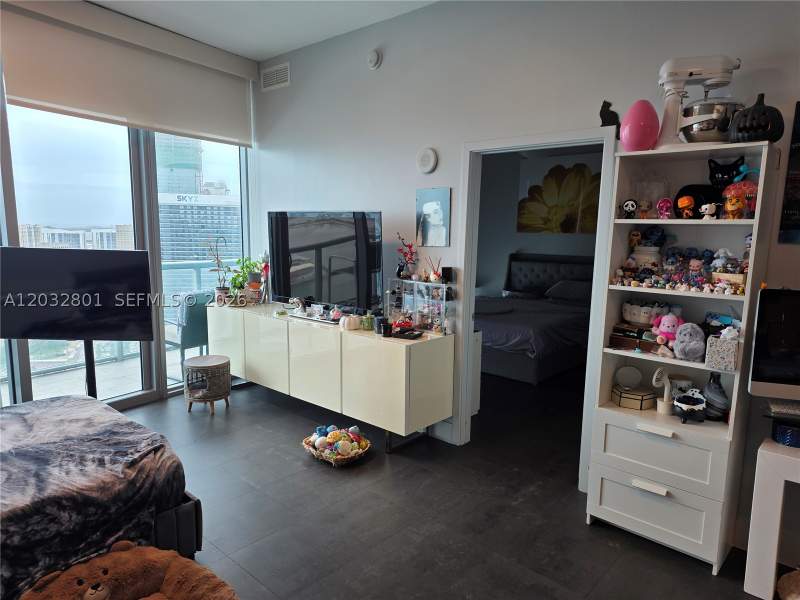 1 bedroom Condominium at 888 Biscayne Blvd 5107, Marinablue Condo, Miami — photo 5