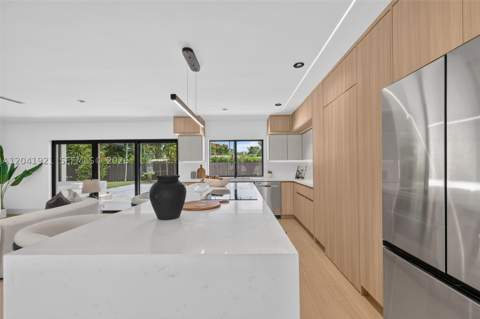 8430 SW 88th St, Miami FL - photo 12 of 67