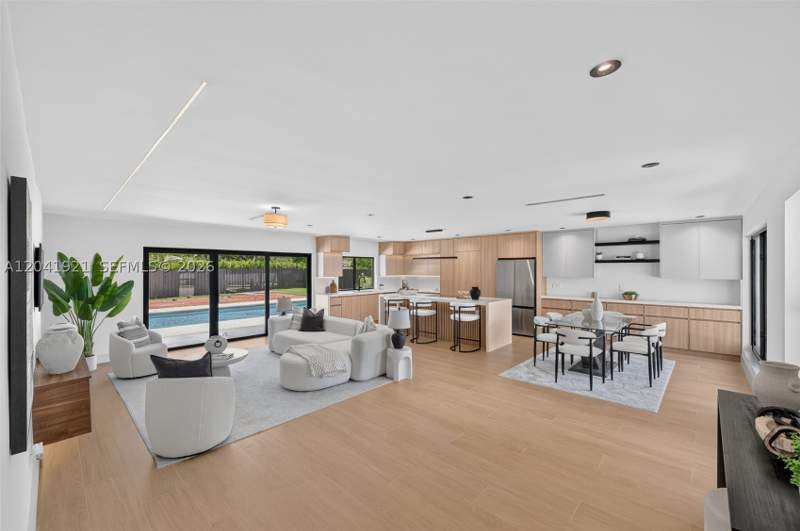 3 bedroom SingleFamilyResidence at 8430 SW 88th St, Gale Ranch Ests, Miami — photo 5