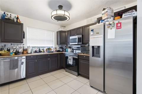 10327 NW 9th St Cir 1-7, Miami FL - photo 9 of 32