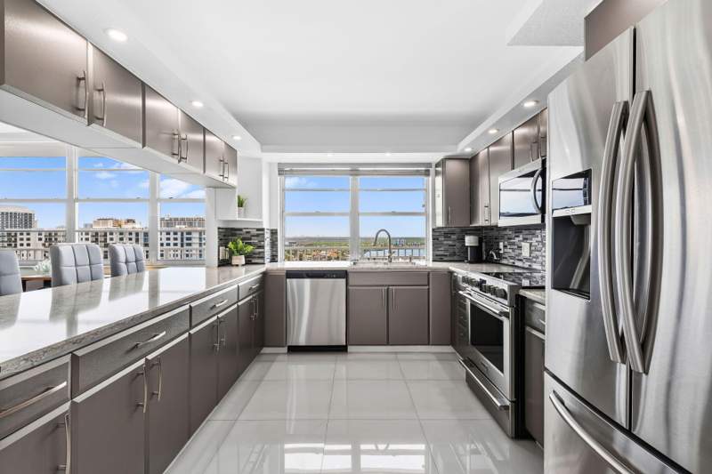 2 bedroom Condominium at 2851 NE 183rd Street 2117, Admirals Port Condo - East, Aventura — photo 5