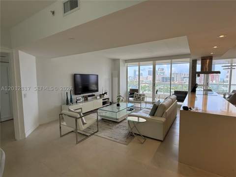 21205 Yacht Club Dr 1201, Aventura FL - photo 14 of 32
