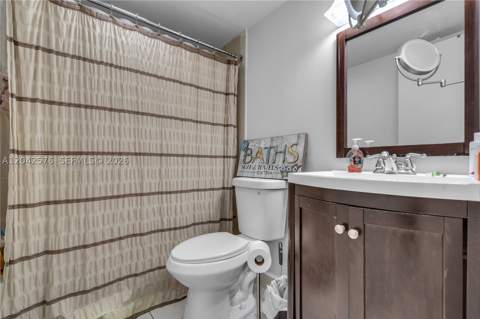 17530 NW 68th Ave C2003, Hialeah FL - photo 23 of 31