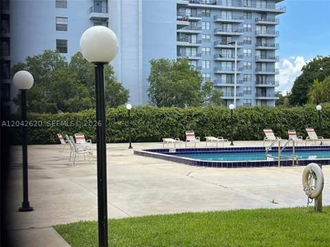 15600 NW 7th Ave 704, Miami FL - photo 18 of 21