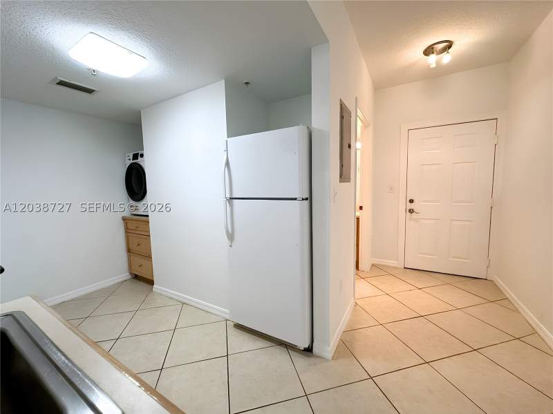 0 bedroom Condominium at 2630 SW 28th St 44, Dixie Grove Residences Co, Miami — photo 4