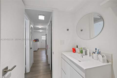 1614 West Ave 203, Miami Beach FL - photo 12 of 39