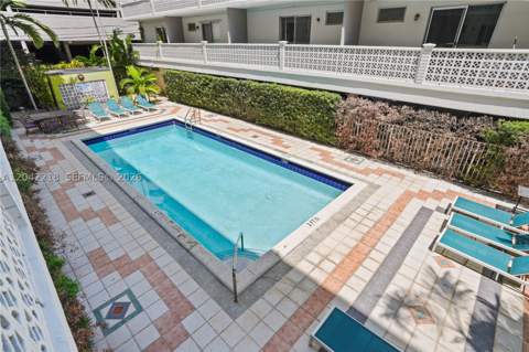 1614 West Ave 203, Miami Beach FL - photo 20 of 39