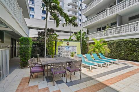 1614 West Ave 203, Miami Beach FL - photo 22 of 39
