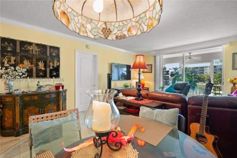 2851 Leonard Dr J210, Aventura FL - photo 11 of 25
