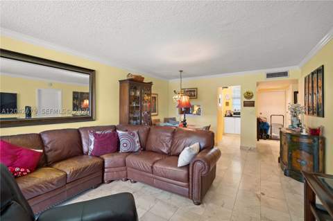 2851 Leonard Dr J210, Aventura FL - photo 13 of 25