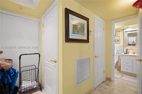2851 Leonard Dr J210, Aventura FL - photo 21 of 25
