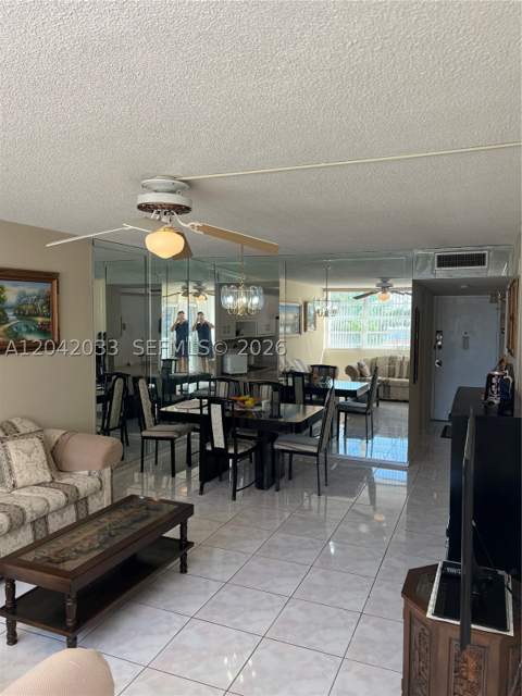 1351 NE Miami Gardens Dr 222E, Miami FL - photo 7 of 32