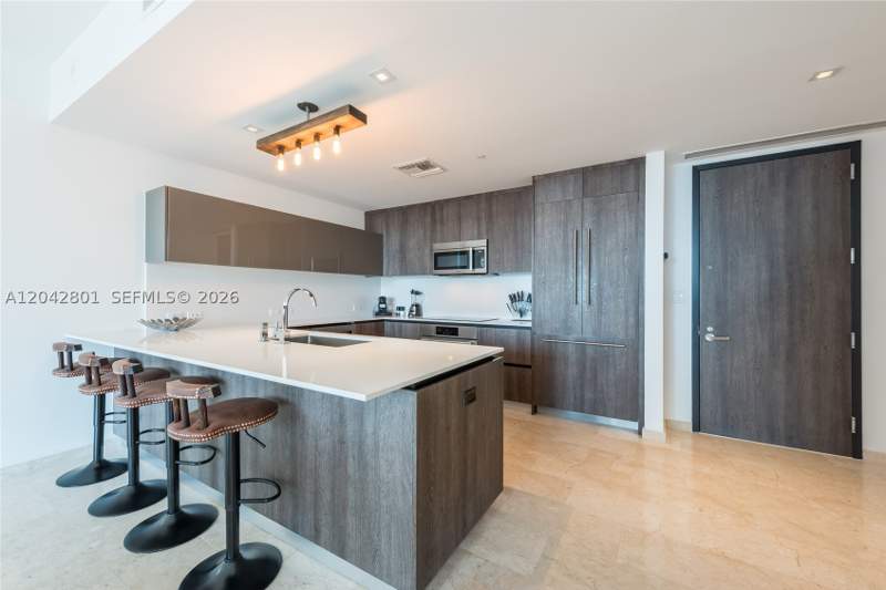 2 bedroom Condominium at 88 SW 7 Street 3403, Rise Condo, Miami — photo 4