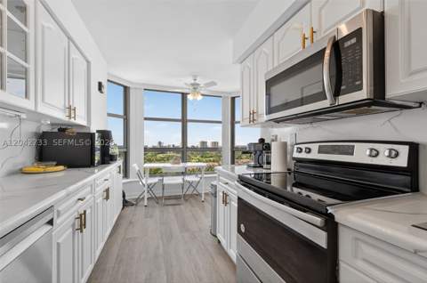 3500 Mystic Pointe Dr 1804, Aventura FL - photo 11 of 51