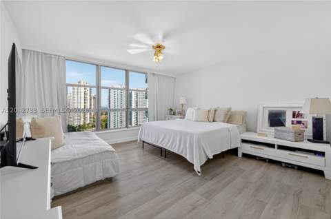 3500 Mystic Pointe Dr 1804, Aventura FL - photo 17 of 51