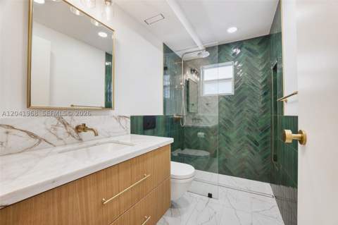 100 Edgewater Dr 142, Coral Gables FL - photo 13 of 25