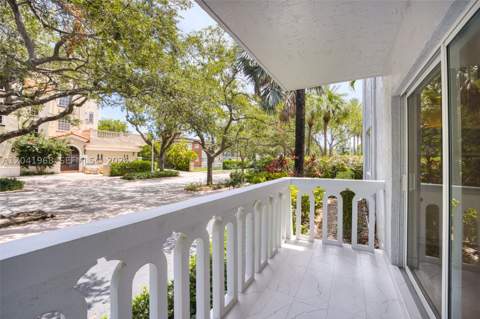 100 Edgewater Dr 142, Coral Gables FL - photo 18 of 25