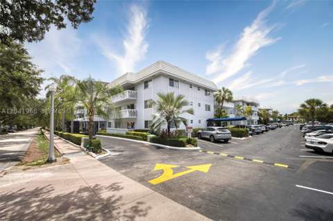 100 Edgewater Dr 142, Coral Gables FL - photo 24 of 25