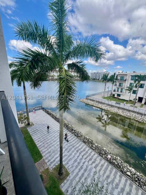4636 NW 84th Ave 45, Doral FL - photo 12 of 32