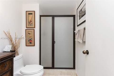 1581 Brickell Ave 903, Miami FL - photo 18 of 110