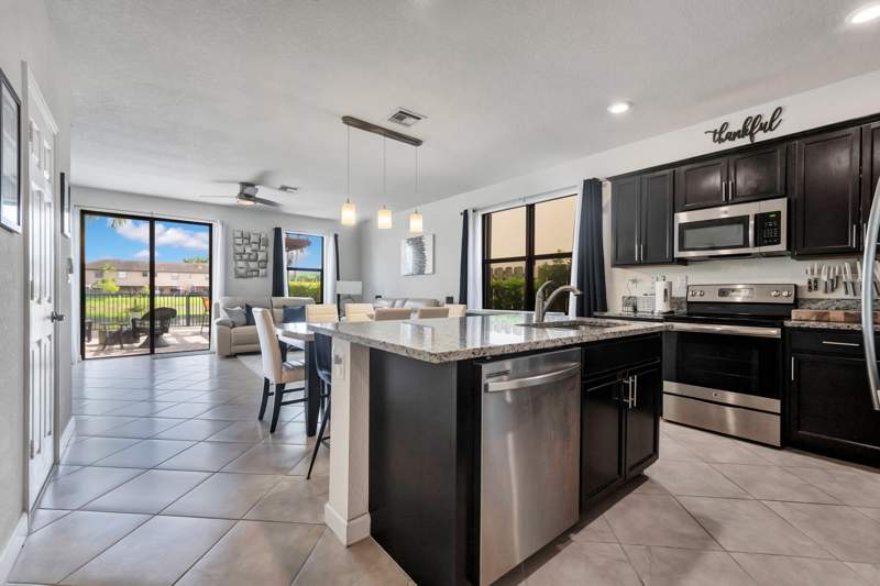 3 bedroom SingleFamilyResidence at 3785 NE 2nd Street, Baywinds Of Hatteras Repla, Homestead — photo 3