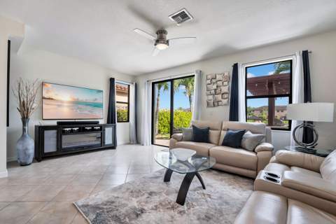 3785 NE 2nd Street, Homestead FL - photo 9 of 39